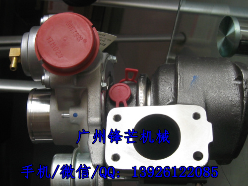 华泰圣达菲1.8T增压器GT2052LS增压器PMF000090/765472(图1)