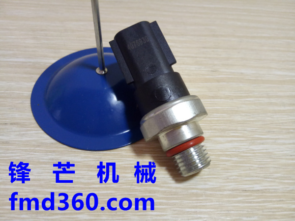 小松PC200-8机油压力传感器6744