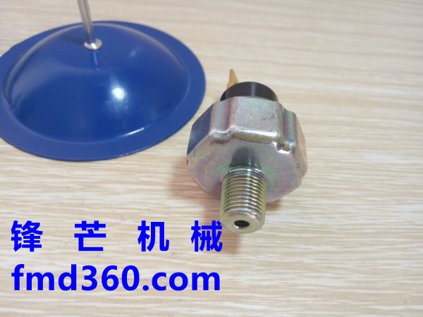 小松挖机机油压力传感器小松PC200-6